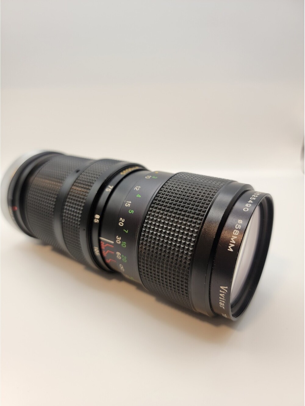 Vivitar 75-205mm f3.8 Telephoto Zoom Lens.